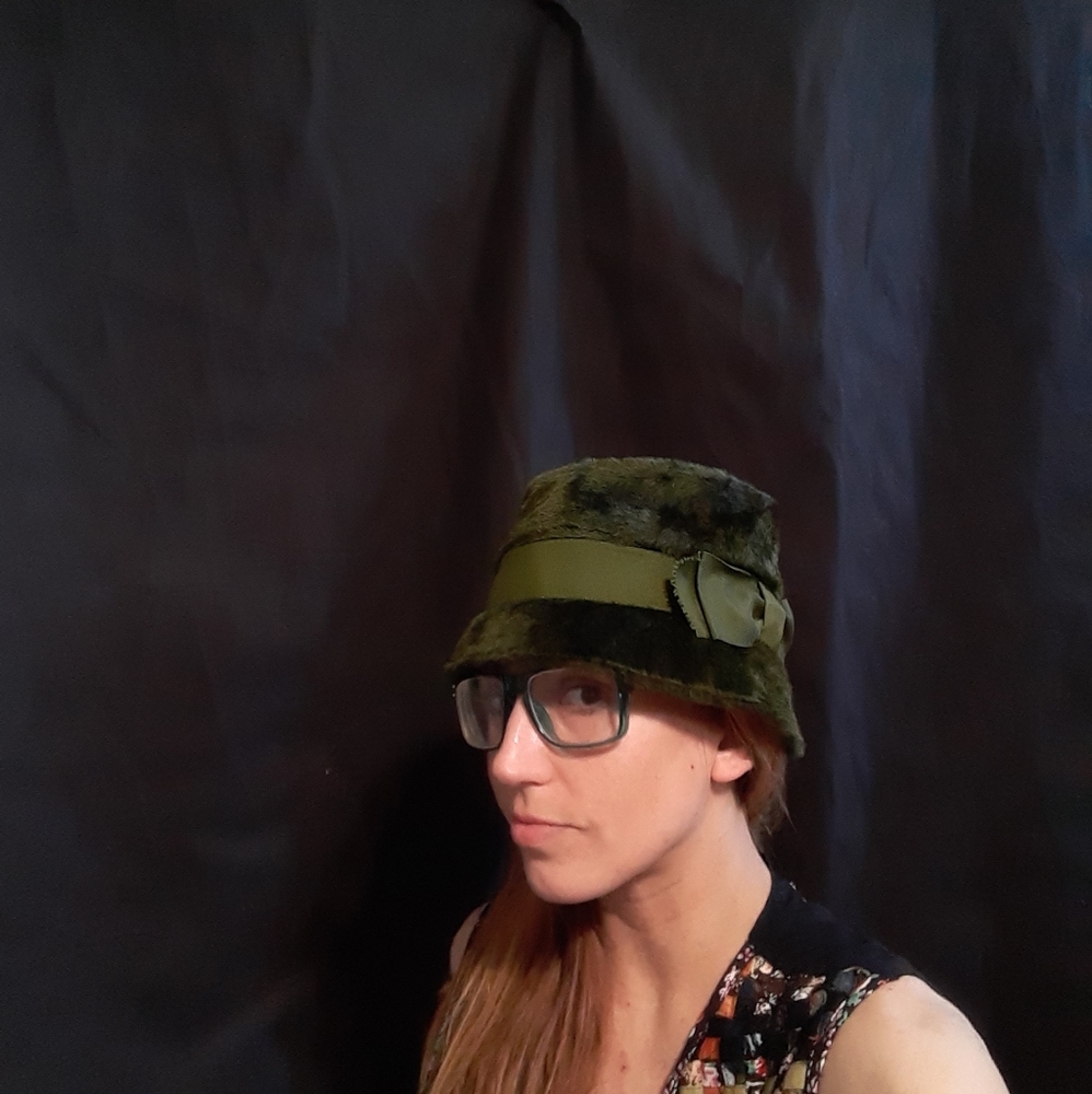1960's Duchess of Italy bucket hat w/ bow - Picture 4 of 8